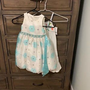 Girls 2T dress lot